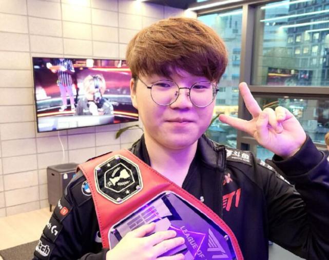 他希望通过 他希望通过