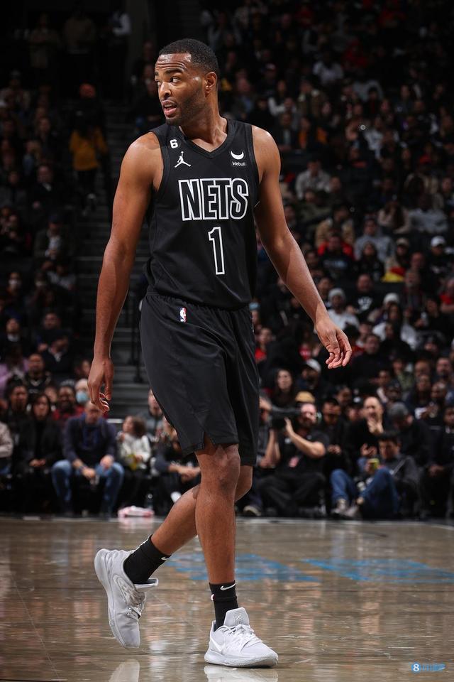 勇士仍可在 勇士仍可在